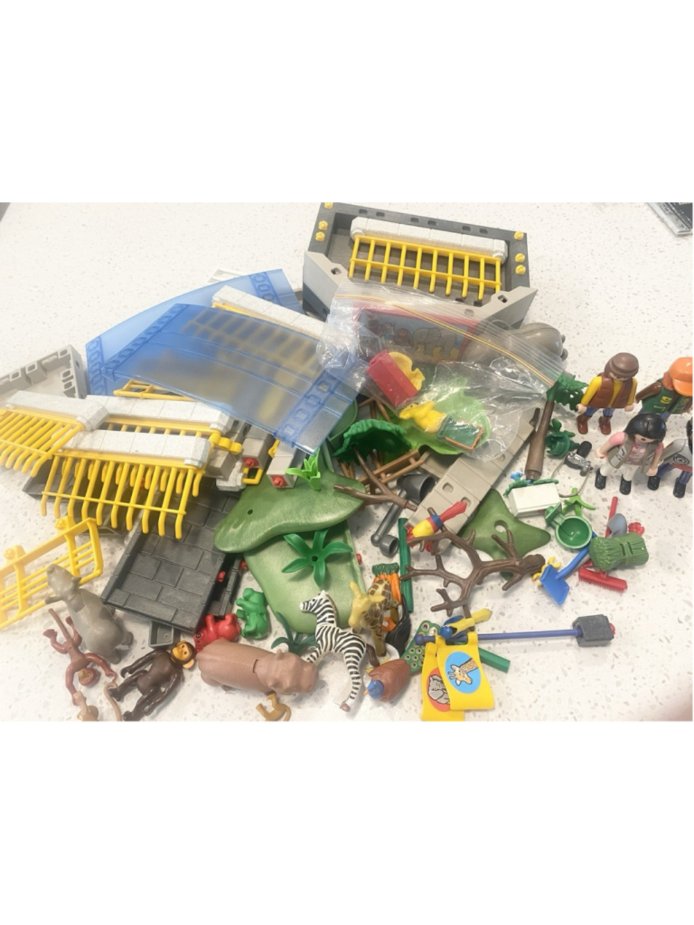 Playmobil 5921 Zoo Of Baby Animals Incomplete Set Large Mixed Lot Figures